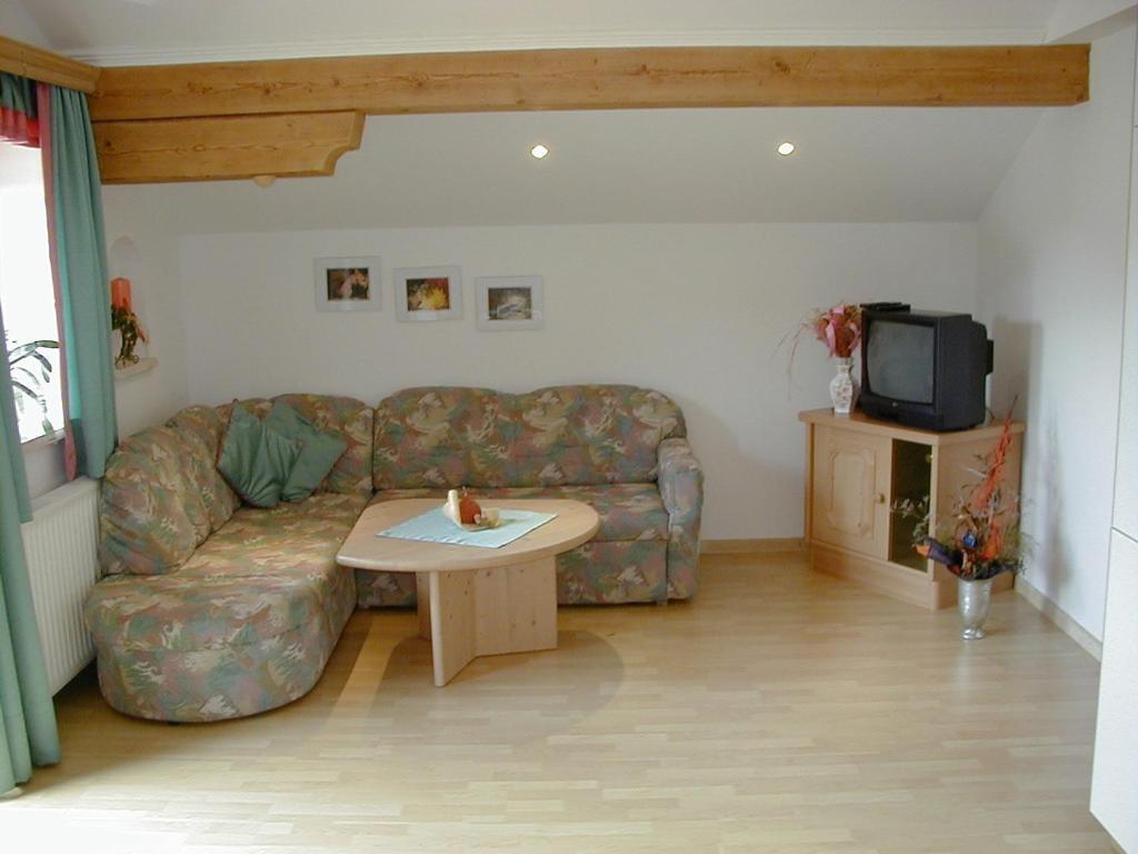 Ferienwohnung Maria Gstatter Sankt Martin am Tennengebirge Room photo